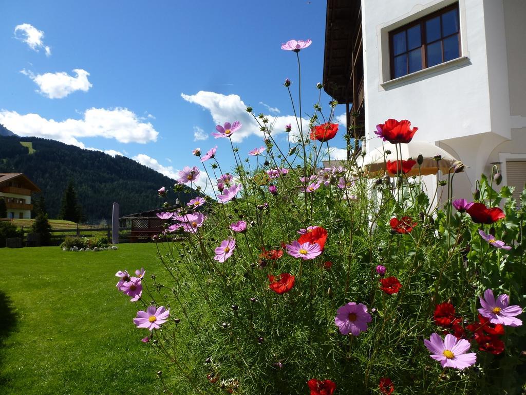 Cedepuent De Sot Lägenhet Selva di Val Gardena Rum bild